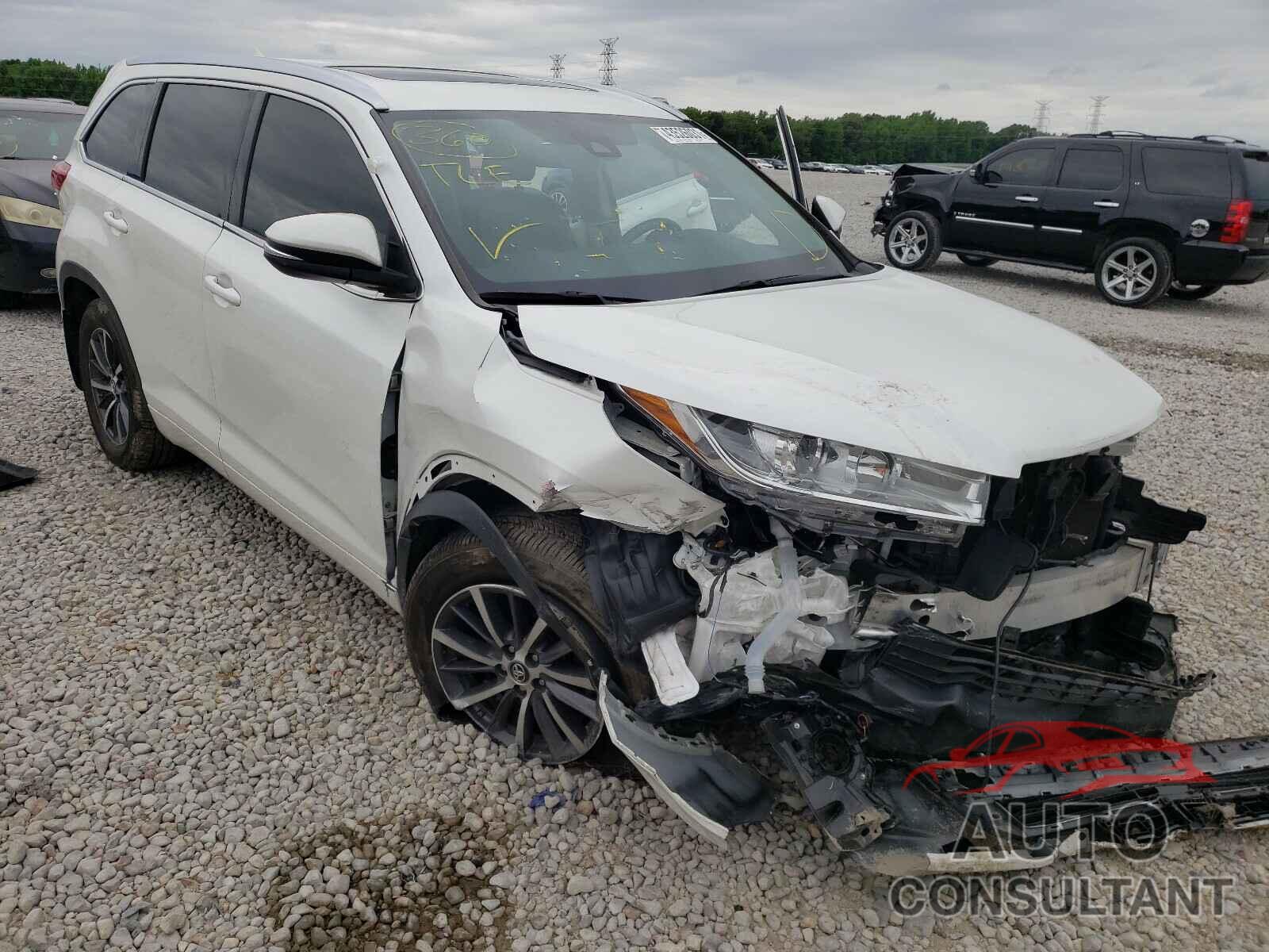 TOYOTA HIGHLANDER 2017 - 5TDJZRFH6HS475267