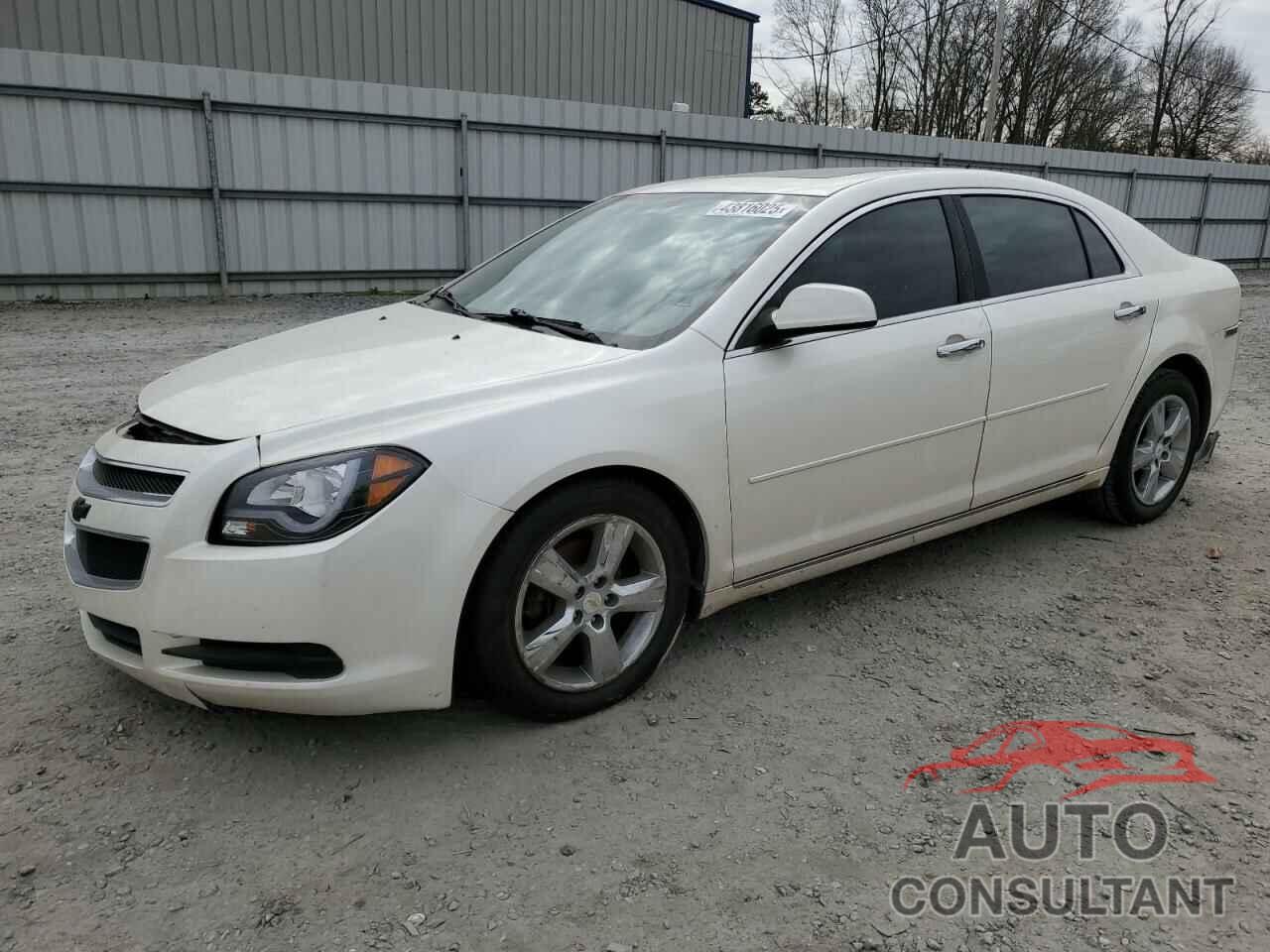 CHEVROLET MALIBU 2011 - 1G1ZD5E16BF333256