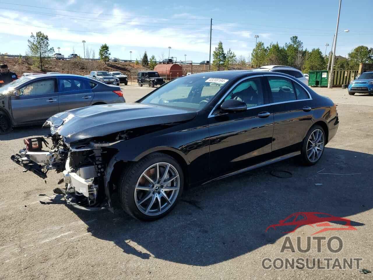 MERCEDES-BENZ E-CLASS 2022 - W1KZF8DB8NB086384