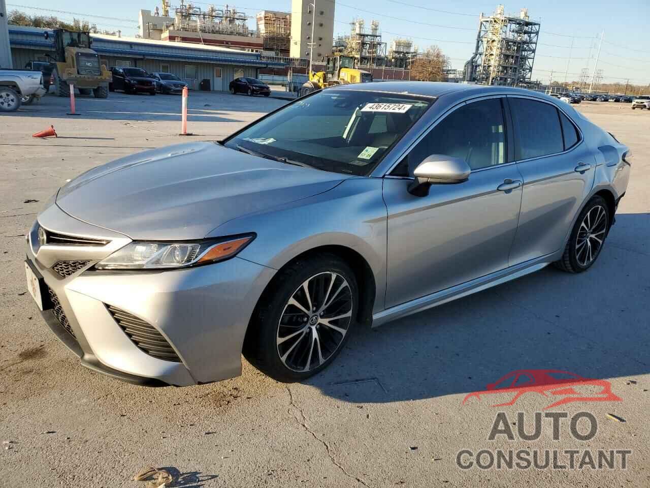 TOYOTA CAMRY 2019 - 4T1B11HK4KU171892