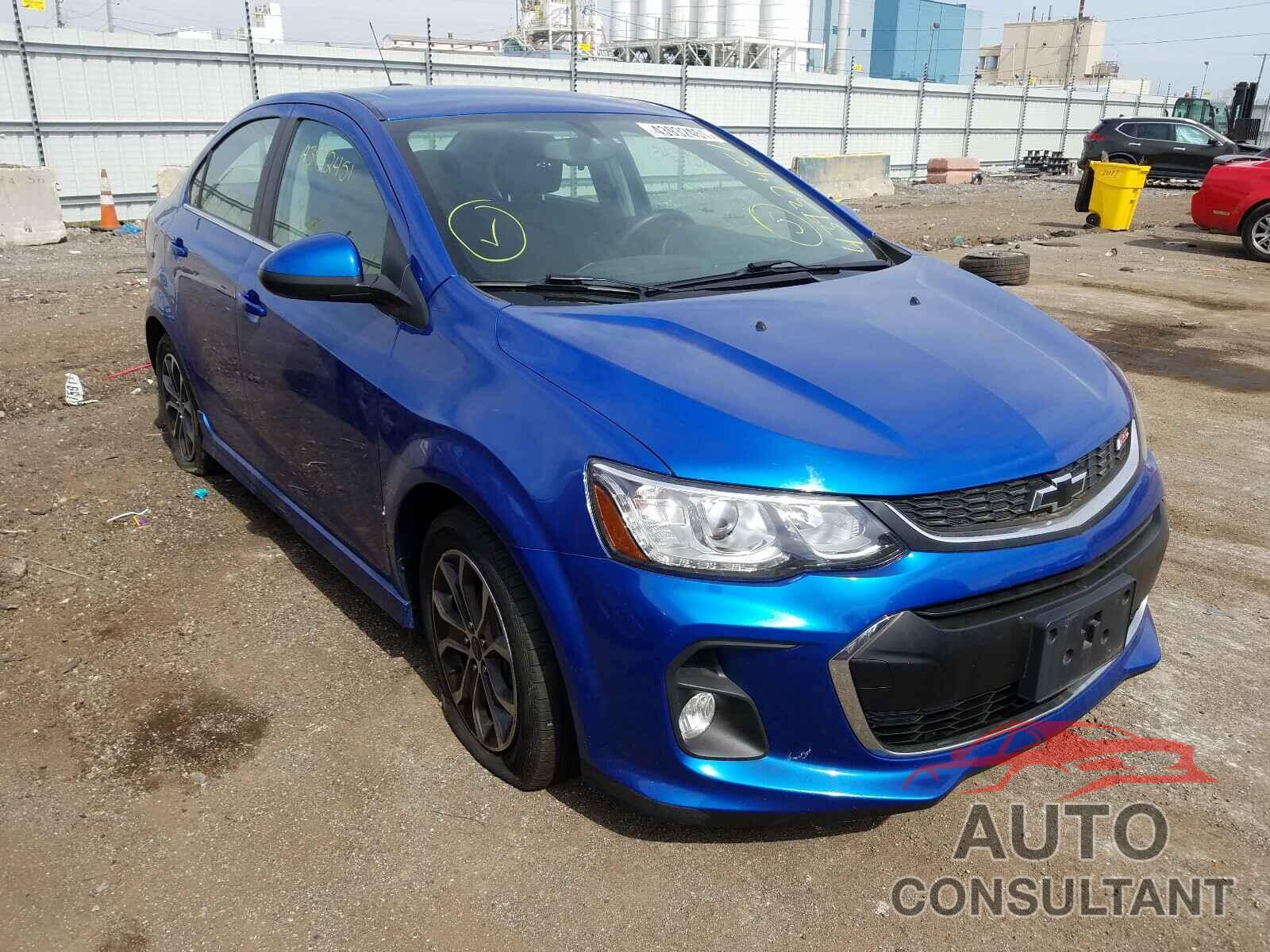 CHEVROLET SONIC 2018 - 1G1JD5SH3J4101920