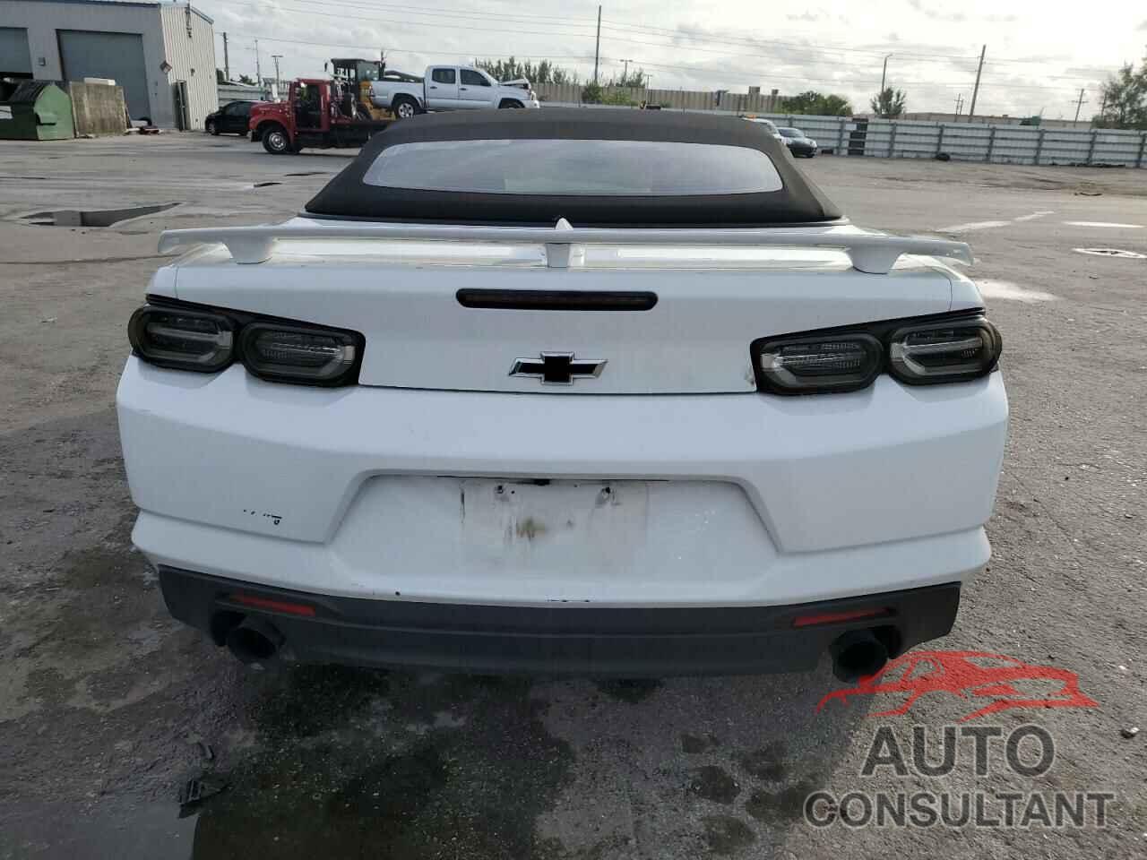 CHEVROLET CAMARO 2020 - 1G1FD3DX6L0144964