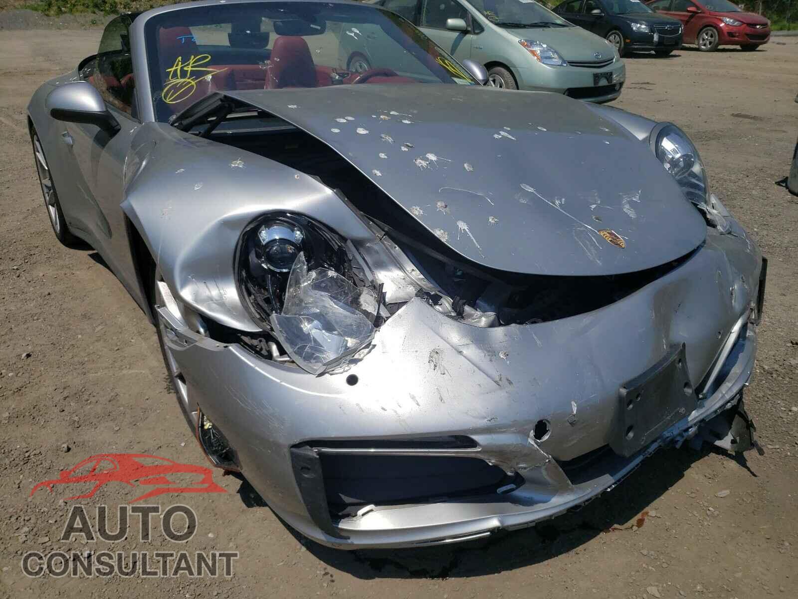 PORSCHE 911 2017 - WP0CB2A97HS155175