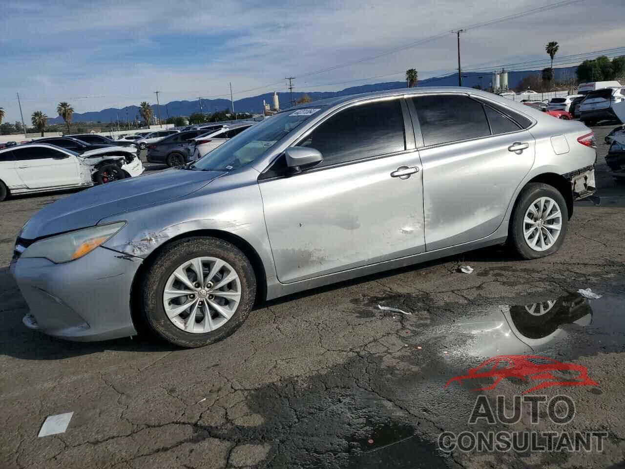 TOYOTA CAMRY 2016 - 4T4BF1FK3GR560248