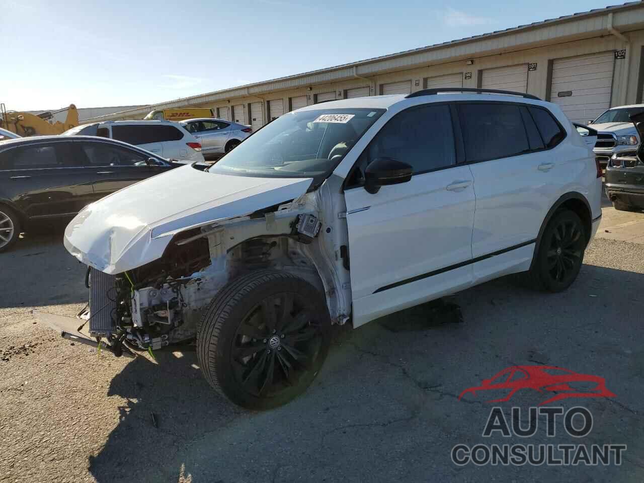 VOLKSWAGEN TIGUAN 2020 - 3VV2B7AX4LM074029
