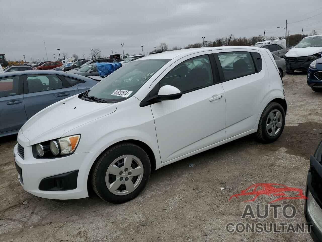 CHEVROLET SONIC 2016 - 1G1JA6SHXG4171759