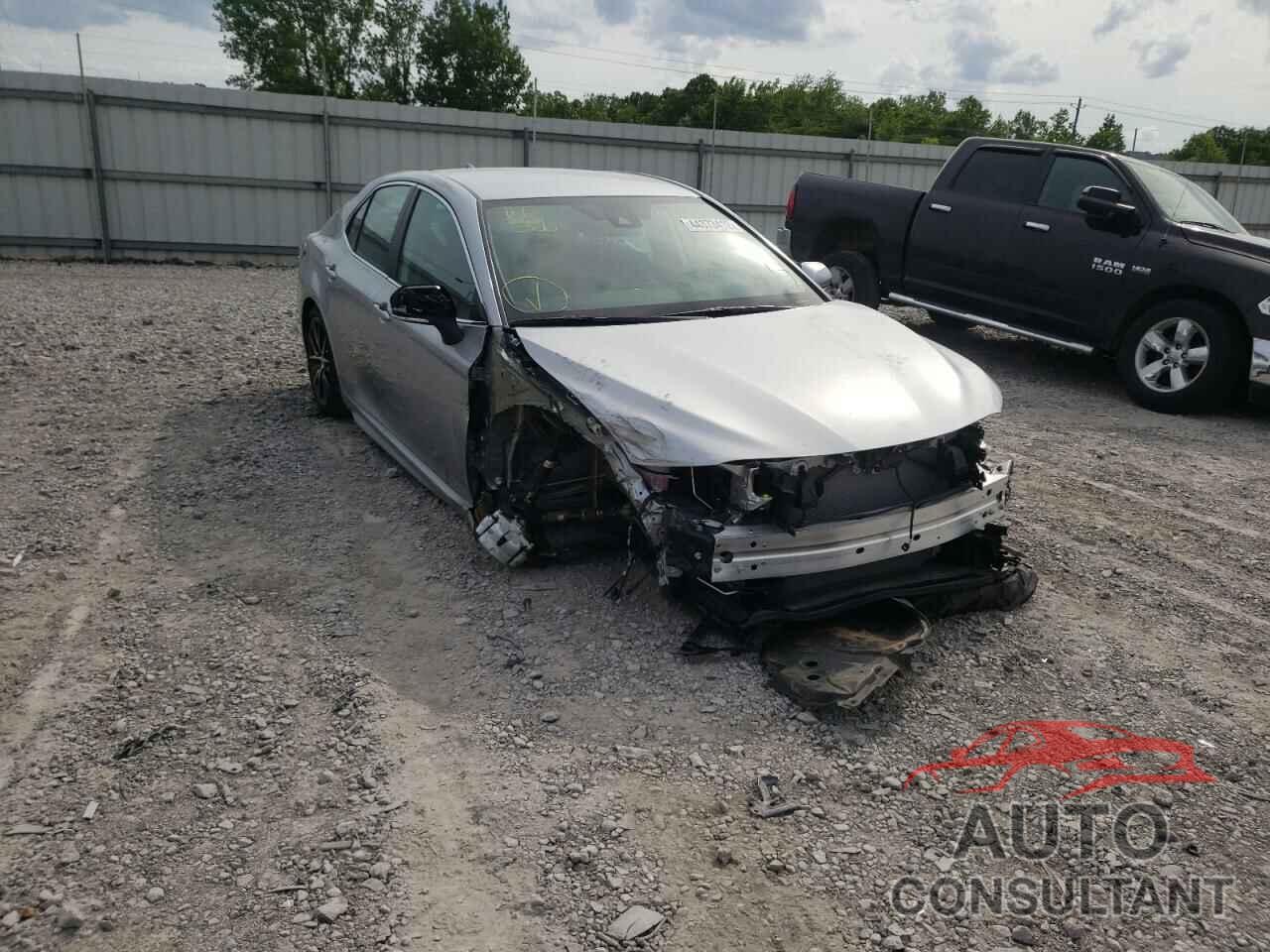 TOYOTA CAMRY 2022 - 4T1G11AK2NU655127