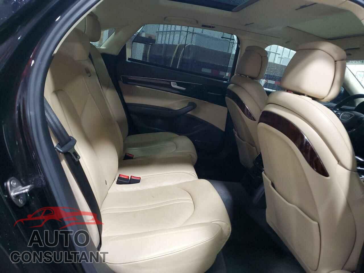 AUDI A8 2014 - WAUR2AFD2EN002700