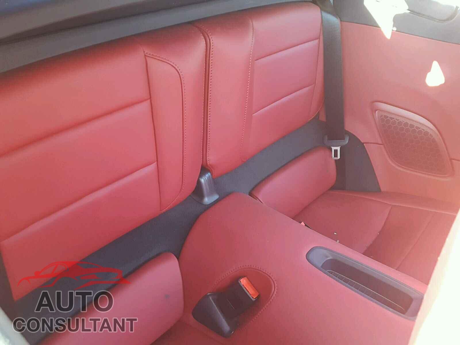 PORSCHE 911 2017 - WP0CB2A93HS156128