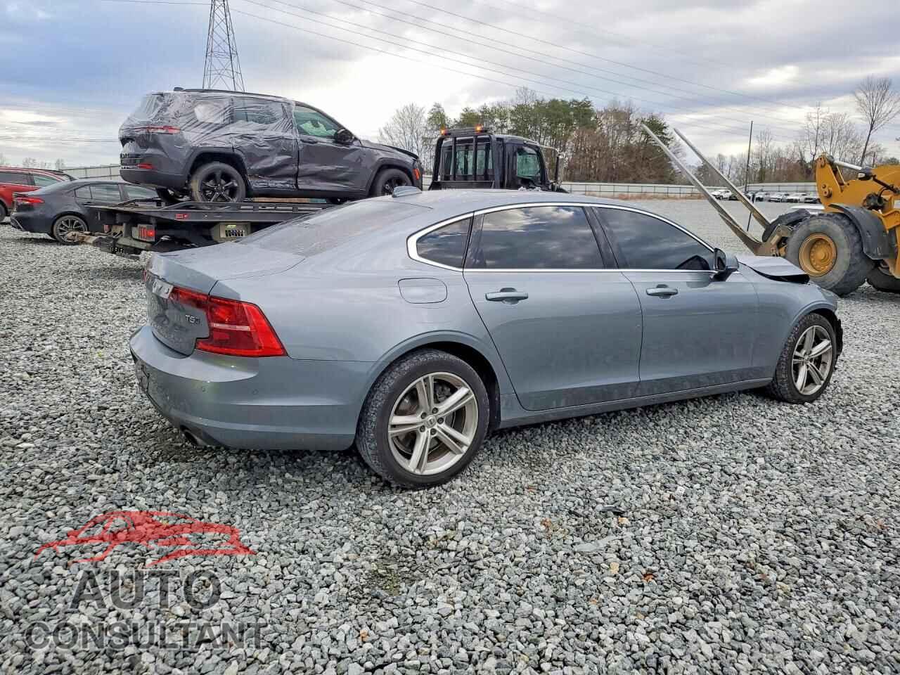 VOLVO S90 2018 - LVY982MK5JP021113