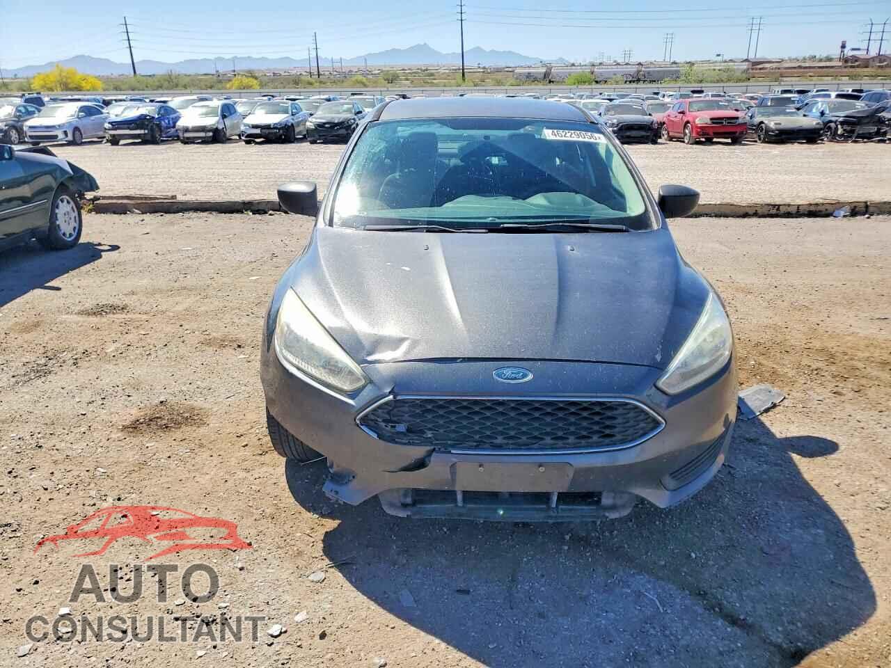 FORD FOCUS 2016 - 1FADP3E27GL247068
