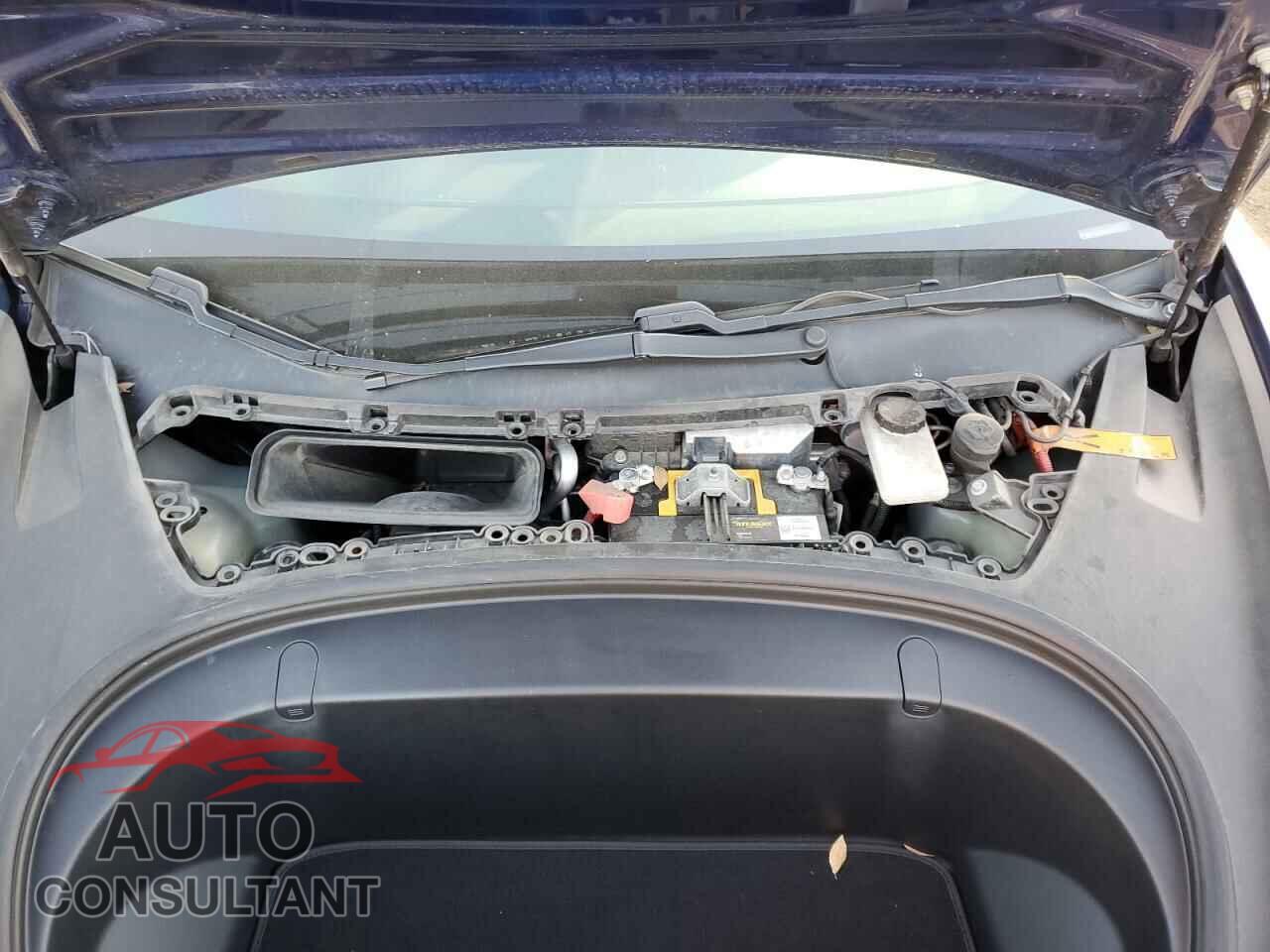 TESLA MODEL 3 2018 - 5YJ3E1EA1JF164379