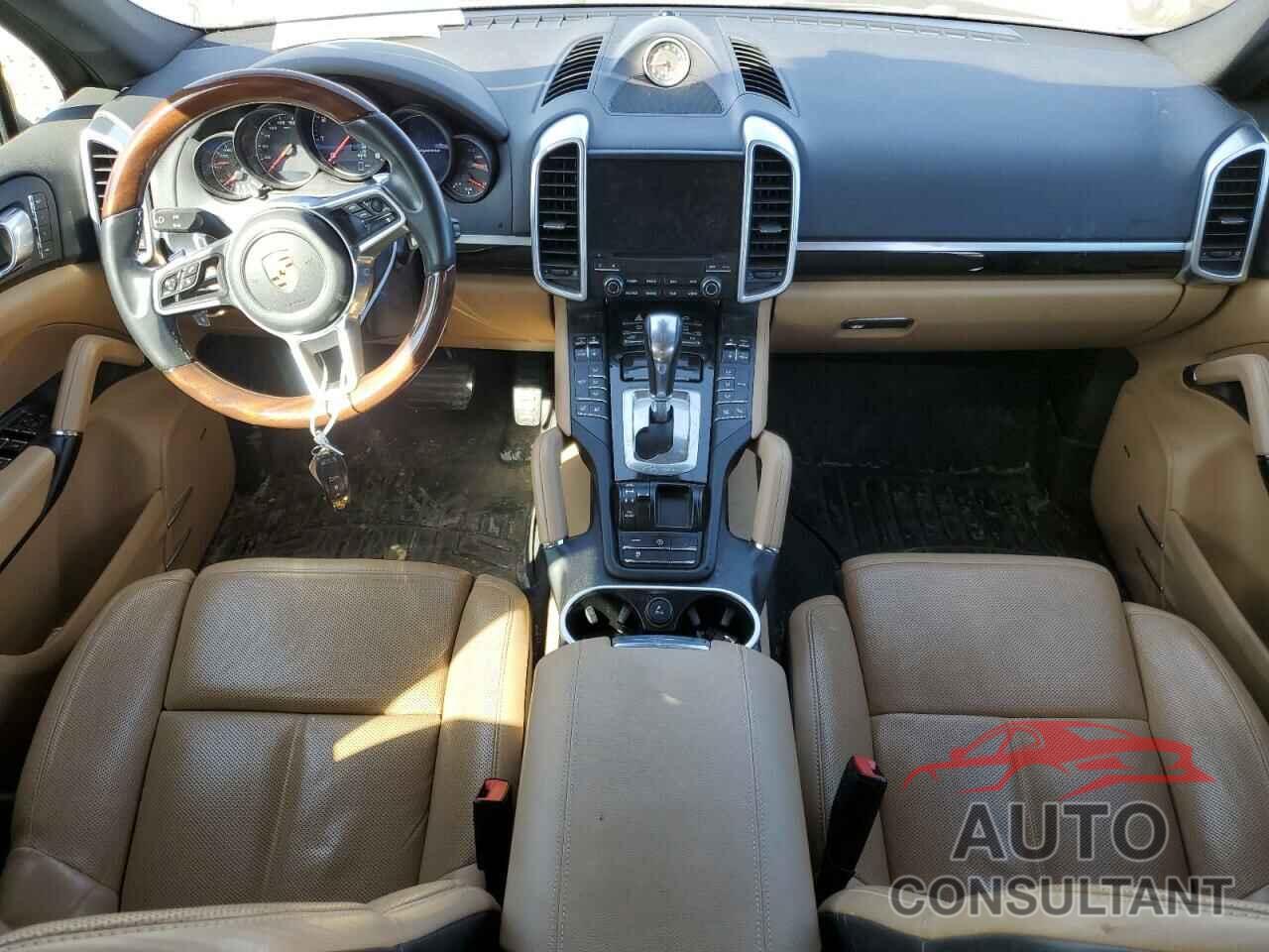 PORSCHE CAYENNE 2018 - WP1AA2A20JKA06981