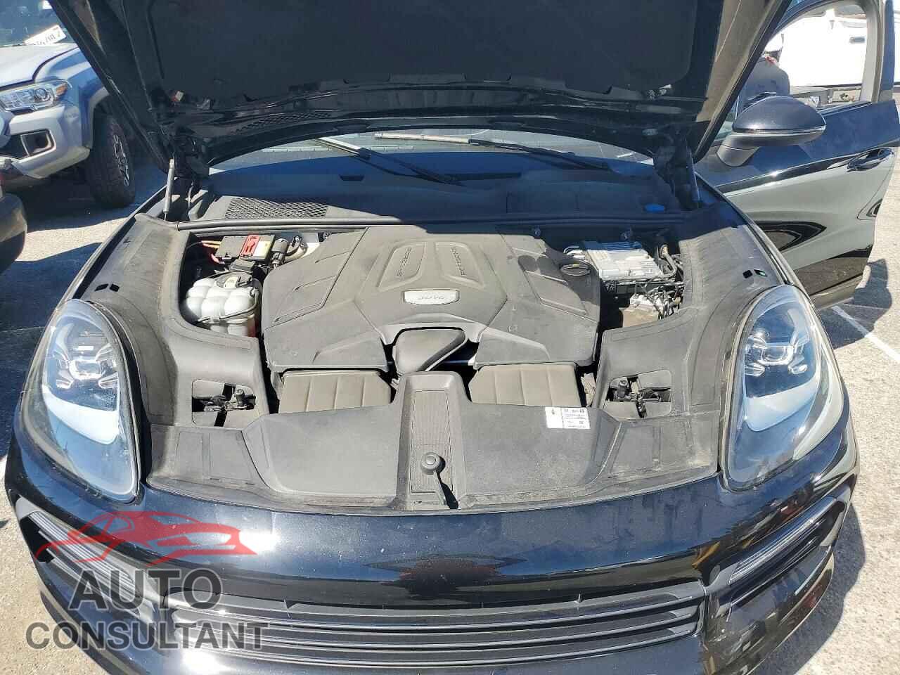 PORSCHE CAYENNE 2019 - WP1AA2AY4KDA06508