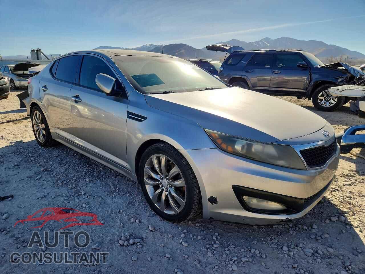 KIA OPTIMA 2012 - 5XXGR4A67CG037032