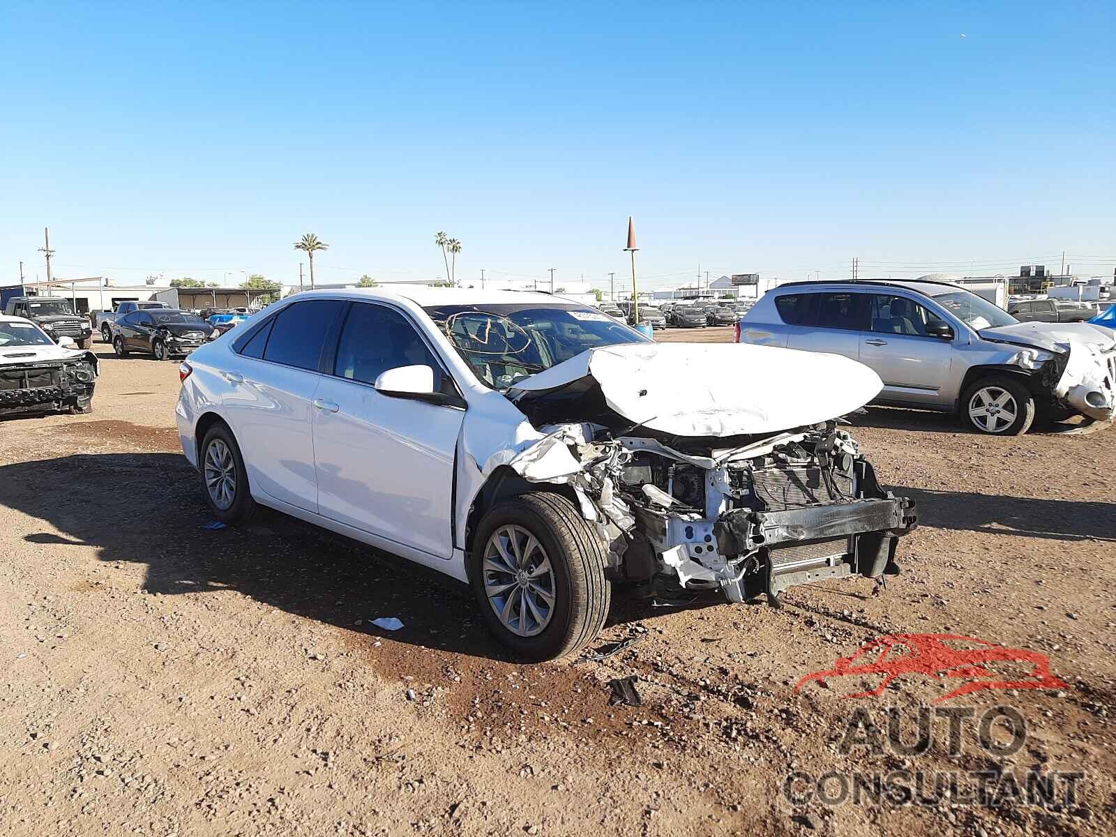 TOYOTA CAMRY 2017 - 4T1BF1FK1HU352591
