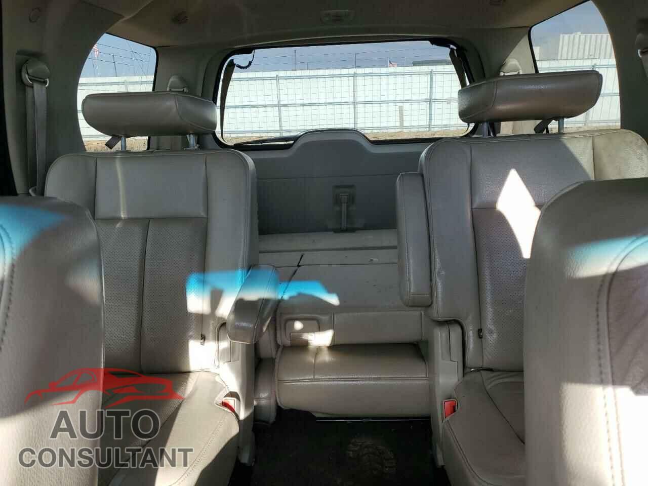 FORD EXPEDITION 2010 - 1FMJU2A55AEA63447