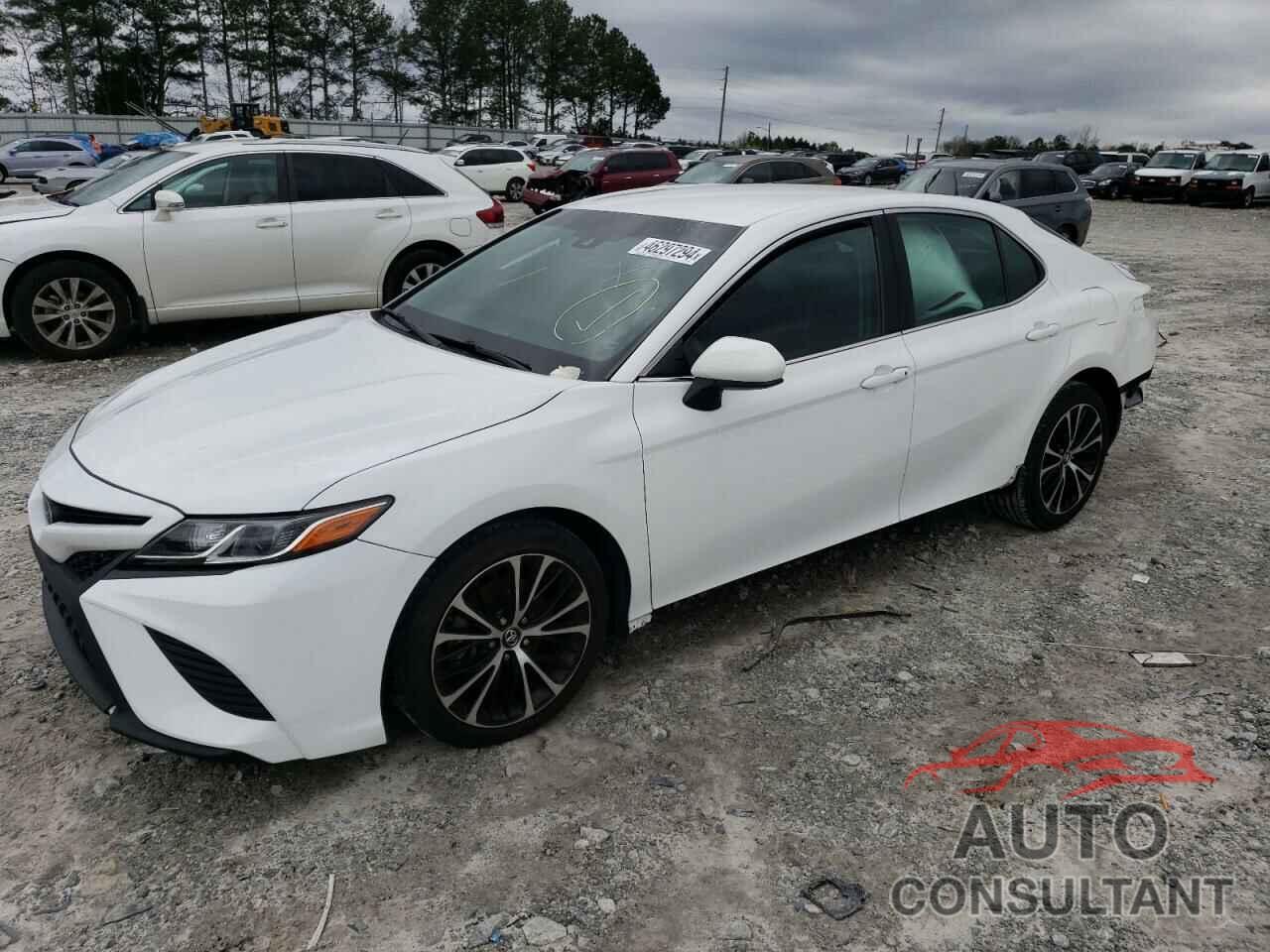 TOYOTA CAMRY 2018 - 4T1B11HKXJU141830