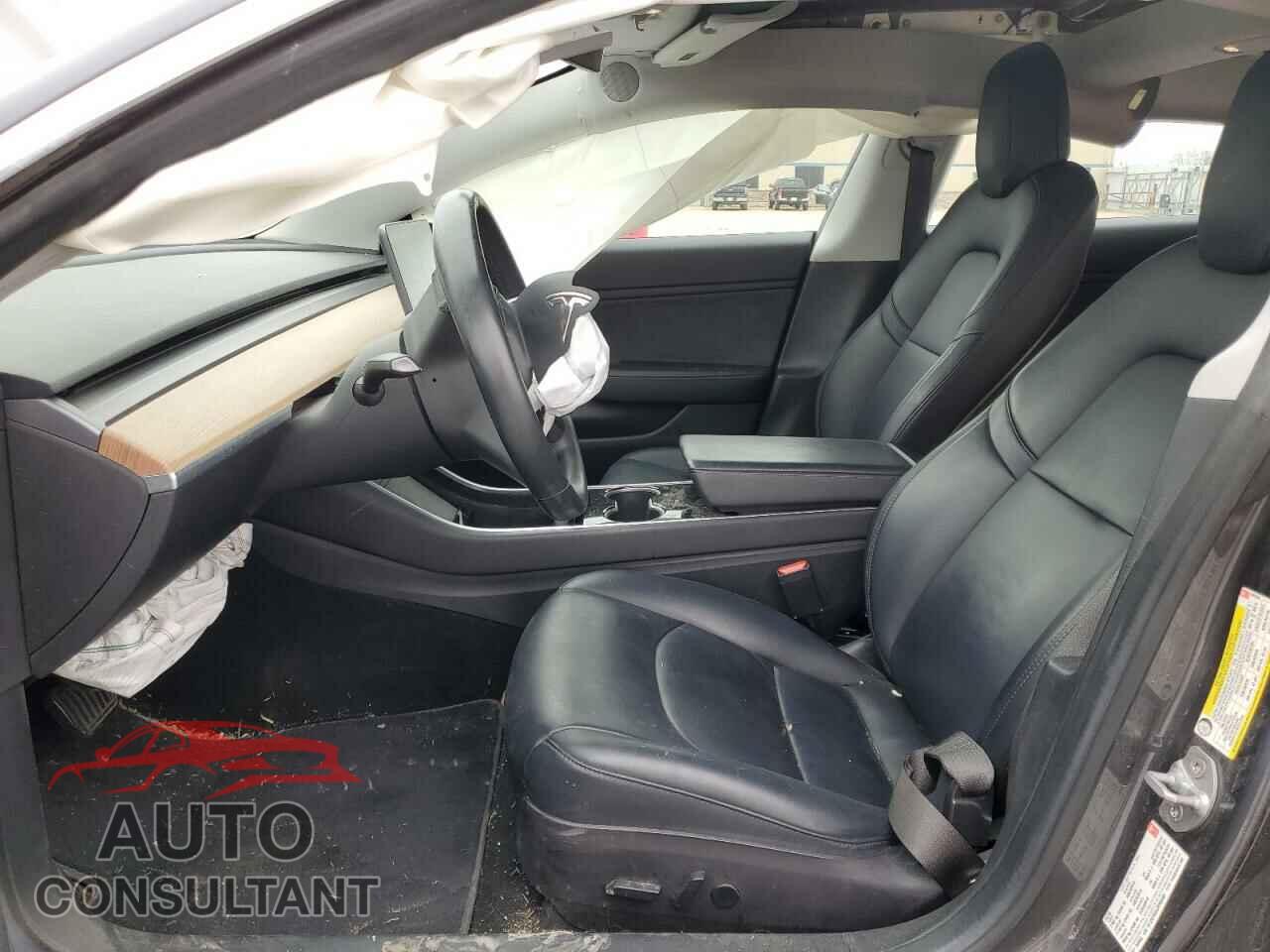 TESLA MODEL 3 2018 - 5YJ3E1EA3JF008568