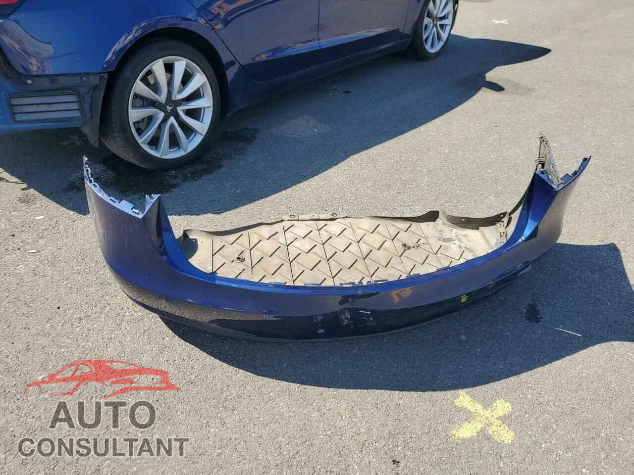 TESLA MODEL 3 2020 - 5YJ3E1EA2LF775170