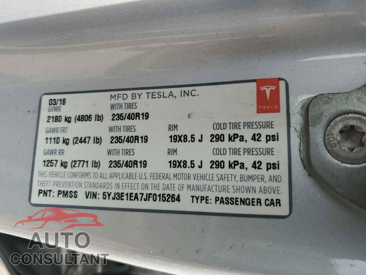 TESLA MODEL 3 2018 - 5YJ3E1EA7JF015264