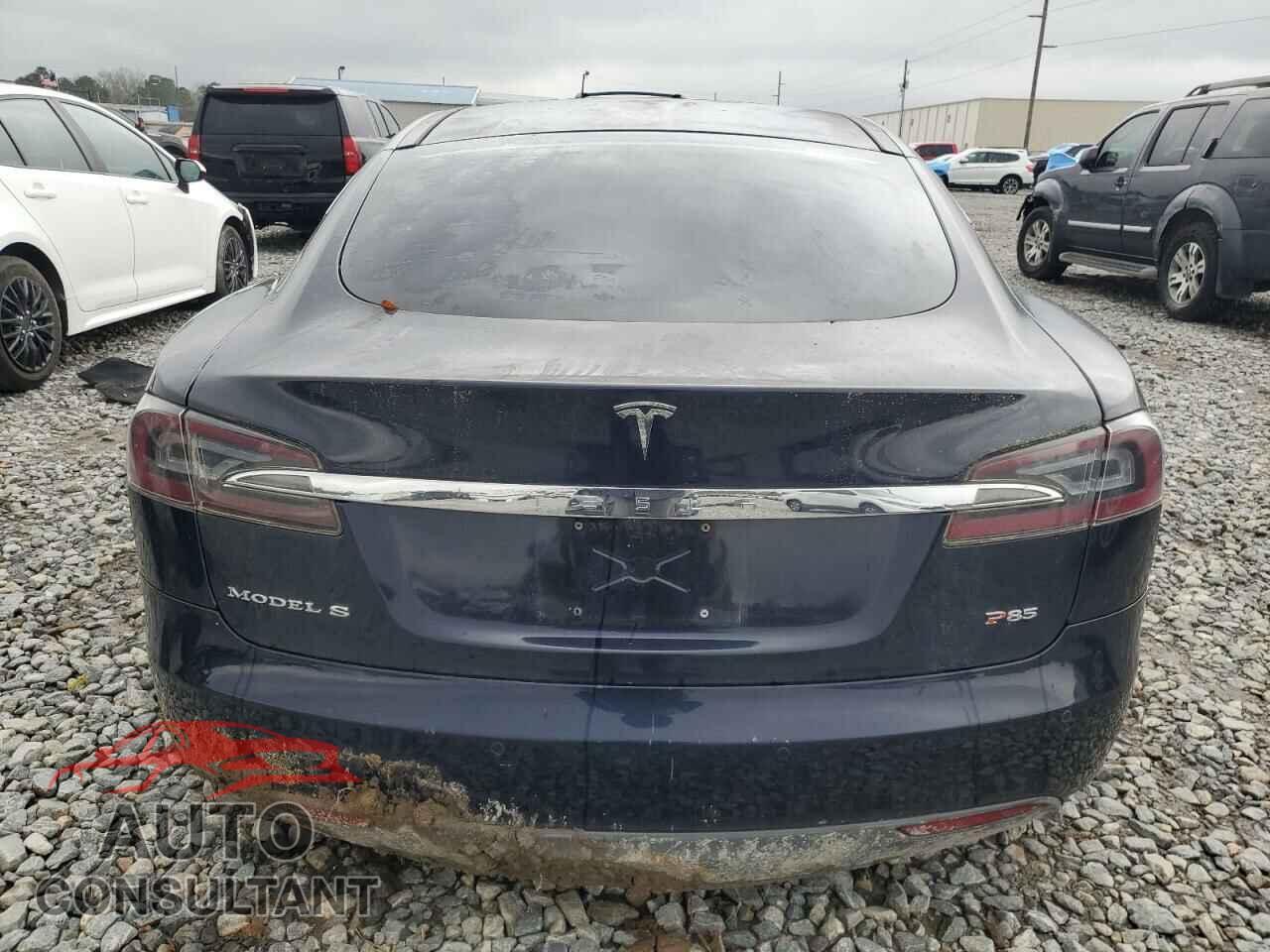 TESLA MODEL S 2013 - 5YJSA1CP2DFP21934