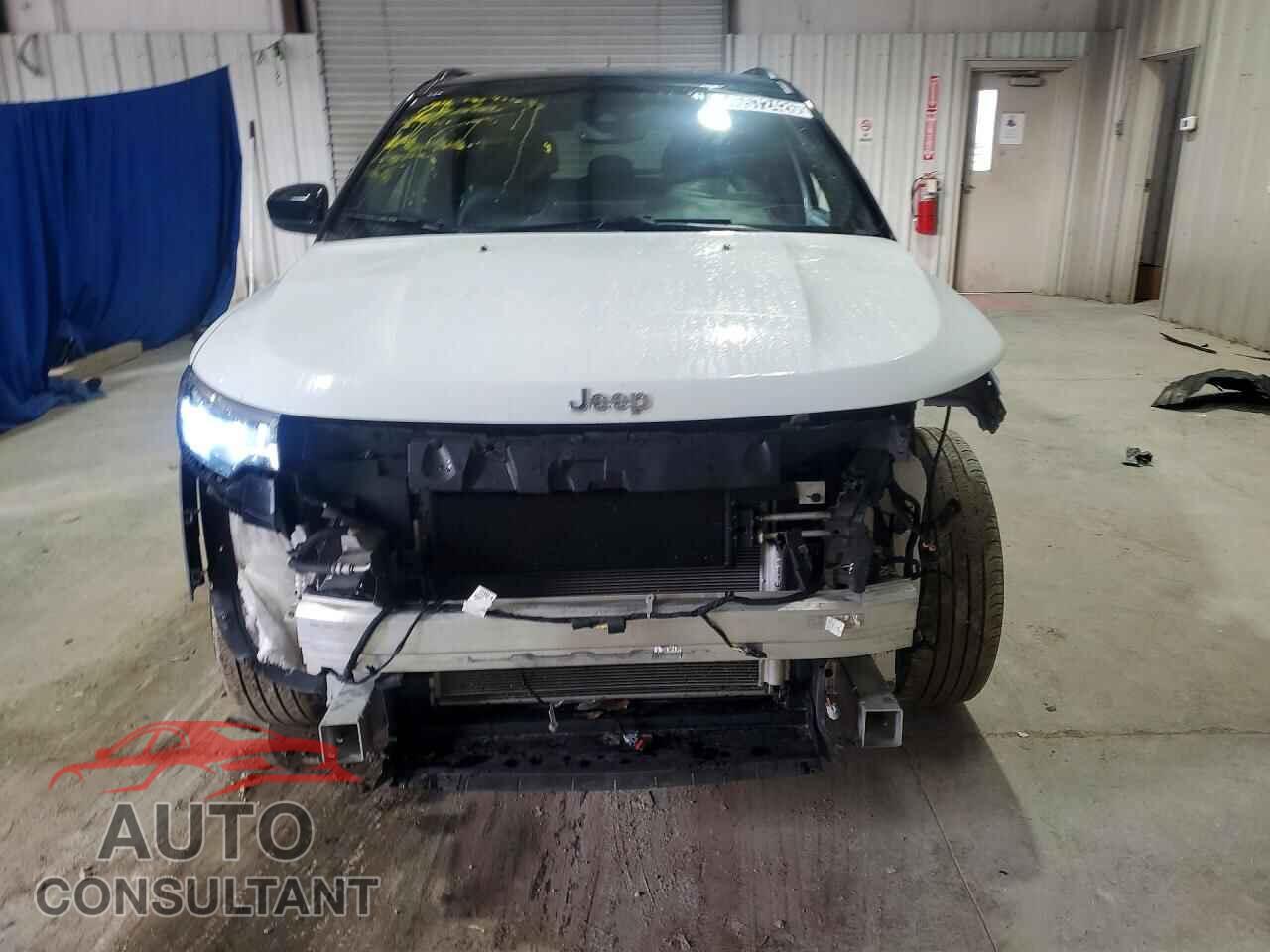 JEEP COMPASS 2025 - 3C4NJDCN2ST523964