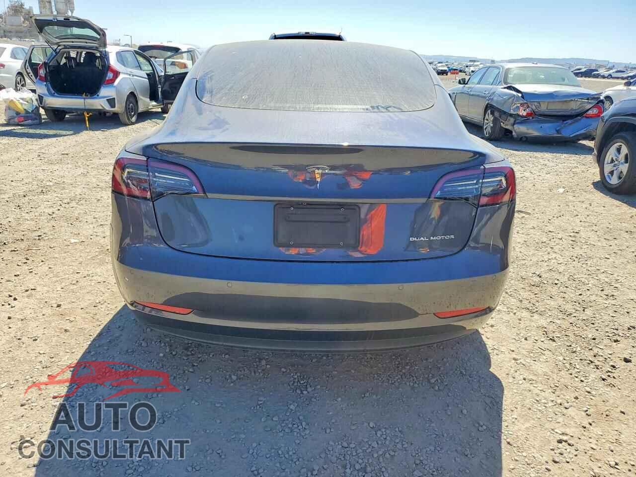TESLA MODEL 3 2021 - 5YJ3E1EB9MF019720