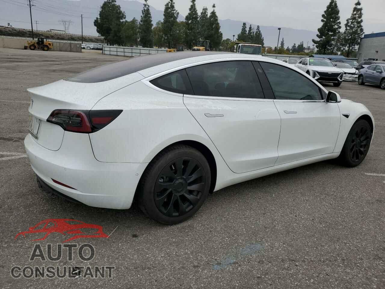 TESLA MODEL 3 2018 - 5YJ3E1EA7JF031920