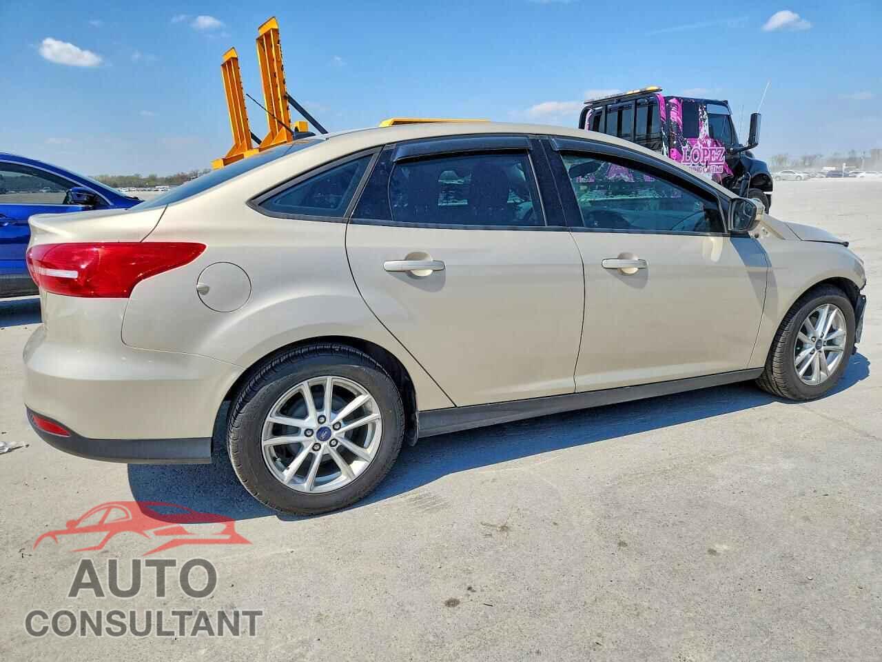 FORD FOCUS 2017 - 1FADP3F27HL214250