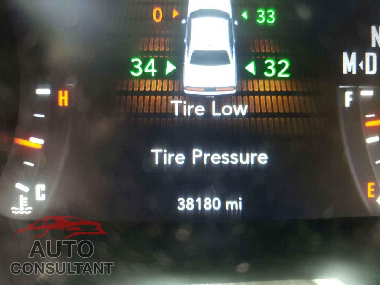 DODGE CHALLENGER 2018 - 2C3CDZAG8JH122012