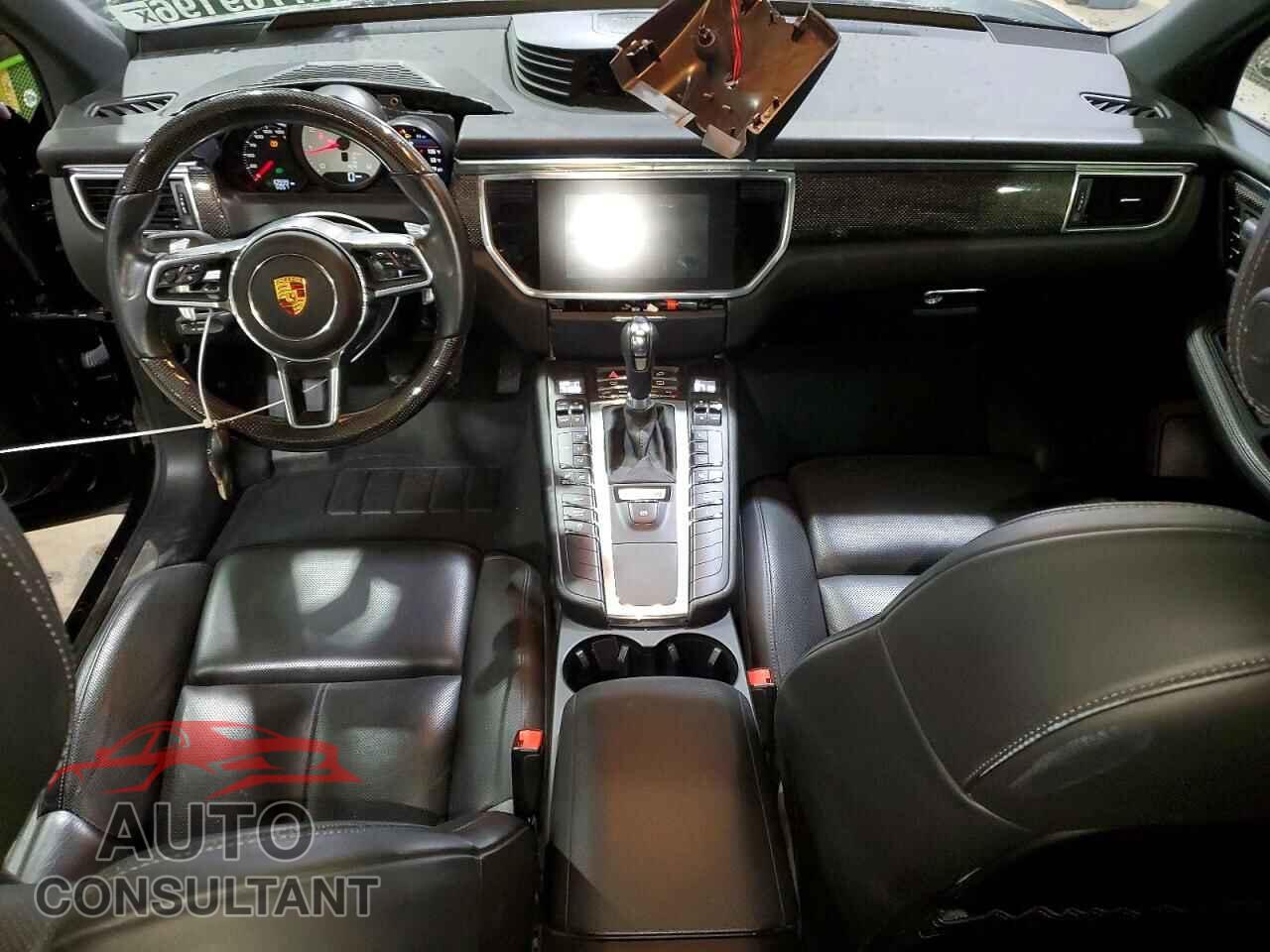 PORSCHE MACAN 2015 - WP1AB2A55FLB44122