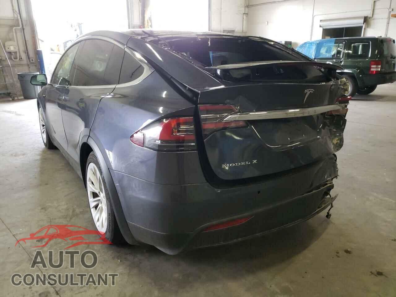TESLA MODEL X 2017 - 5YJXCBE20HF041401