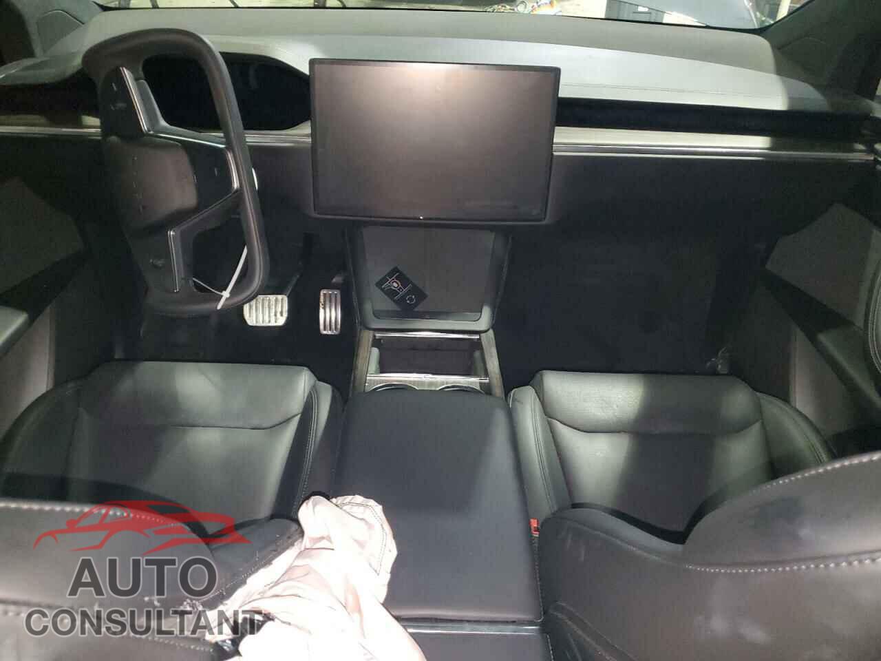 TESLA MODEL X 2024 - 7SAXCAE5XRF433522