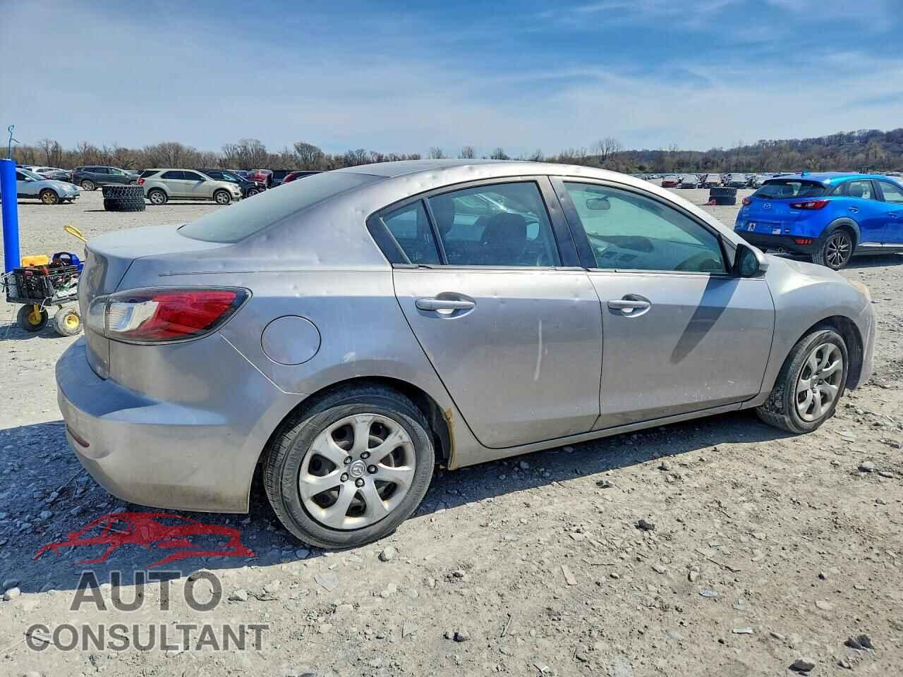 MAZDA 3 2012 - JM1BL1UF1C1521585