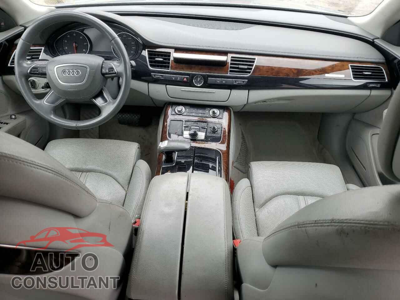 AUDI A8 2011 - WAURVAFD9BN006004