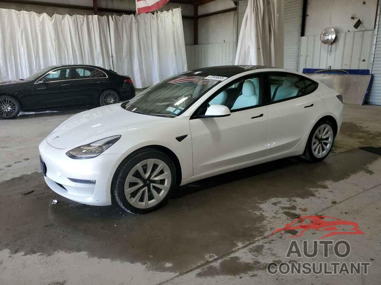 TESLA MODEL 3 2022 - 5YJ3E1EB7NF261178
