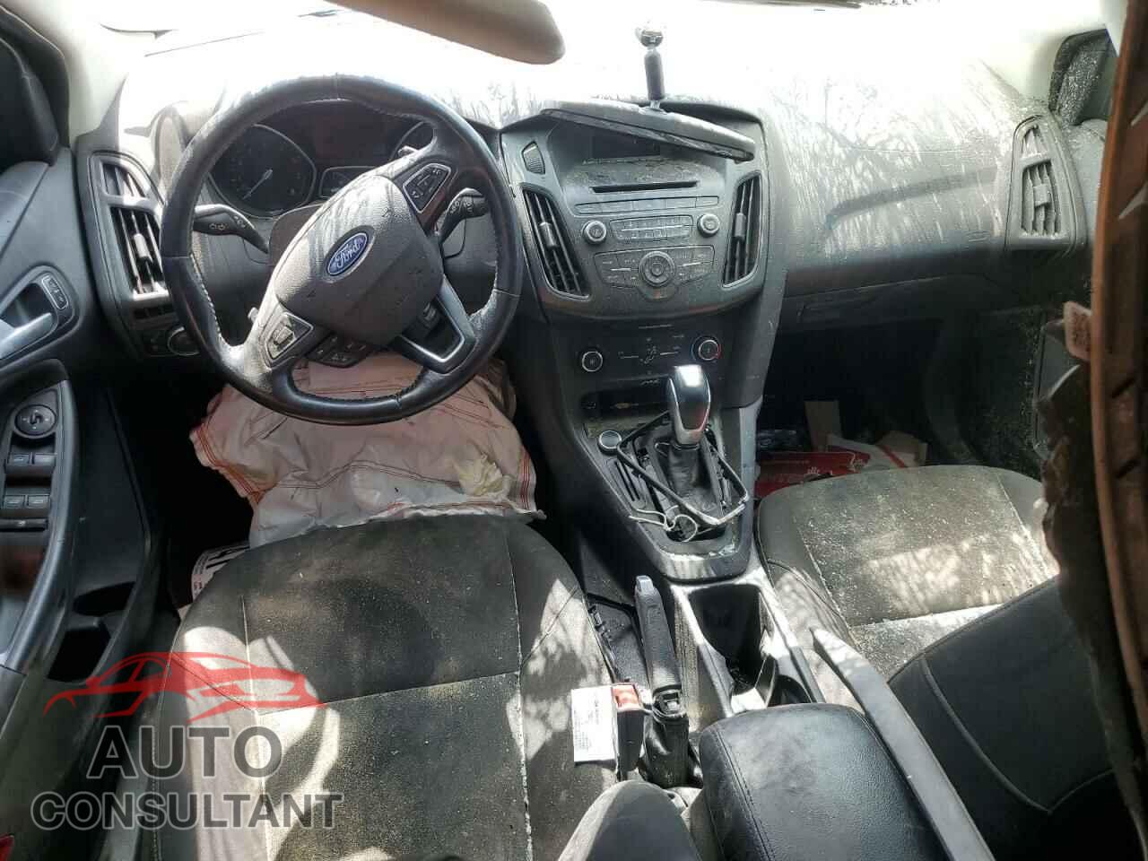 FORD FOCUS 2015 - 1FADP3K24FL248858