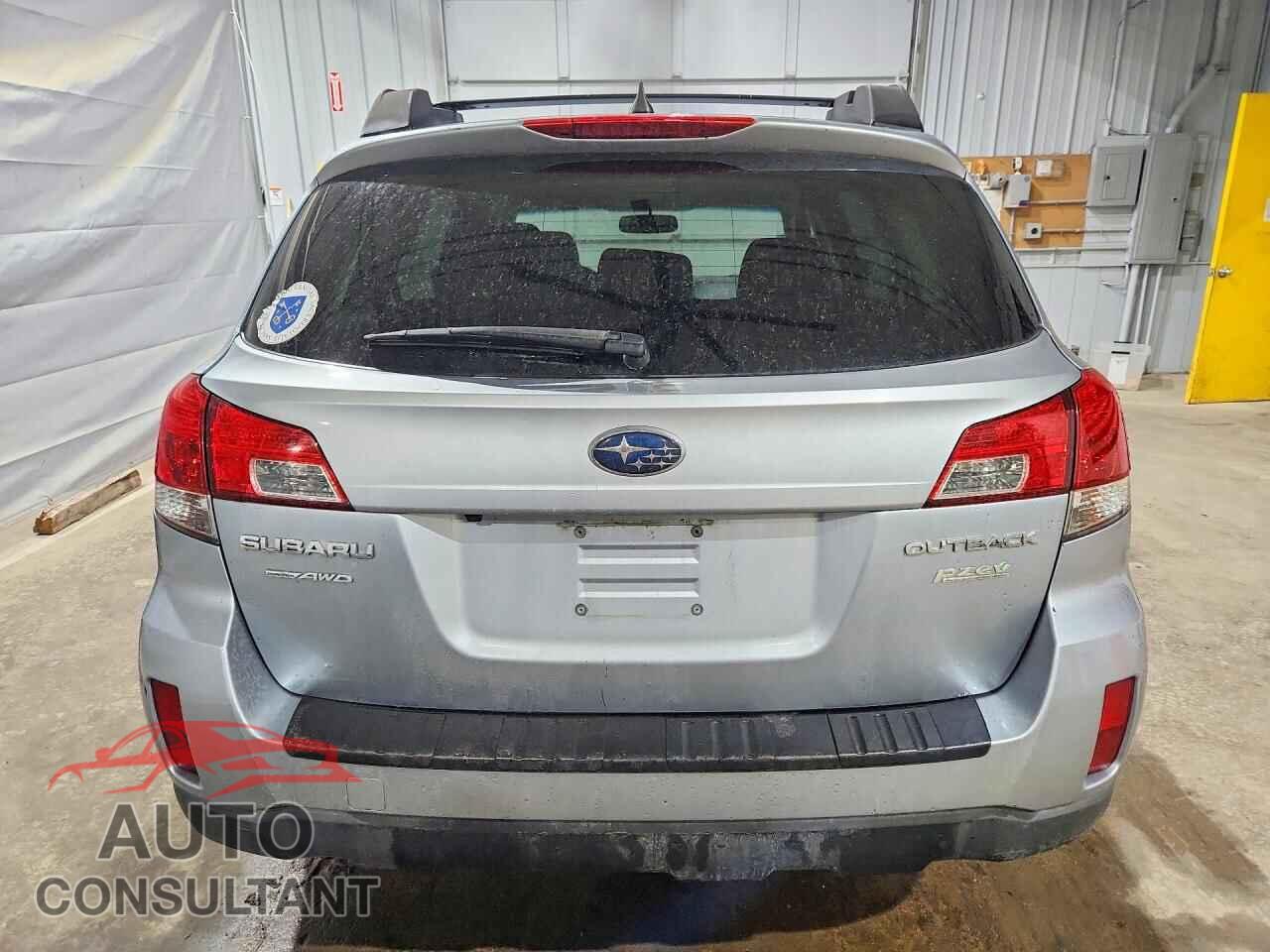 SUBARU OUTBACK 2014 - 4S4BRBLC2E3225814