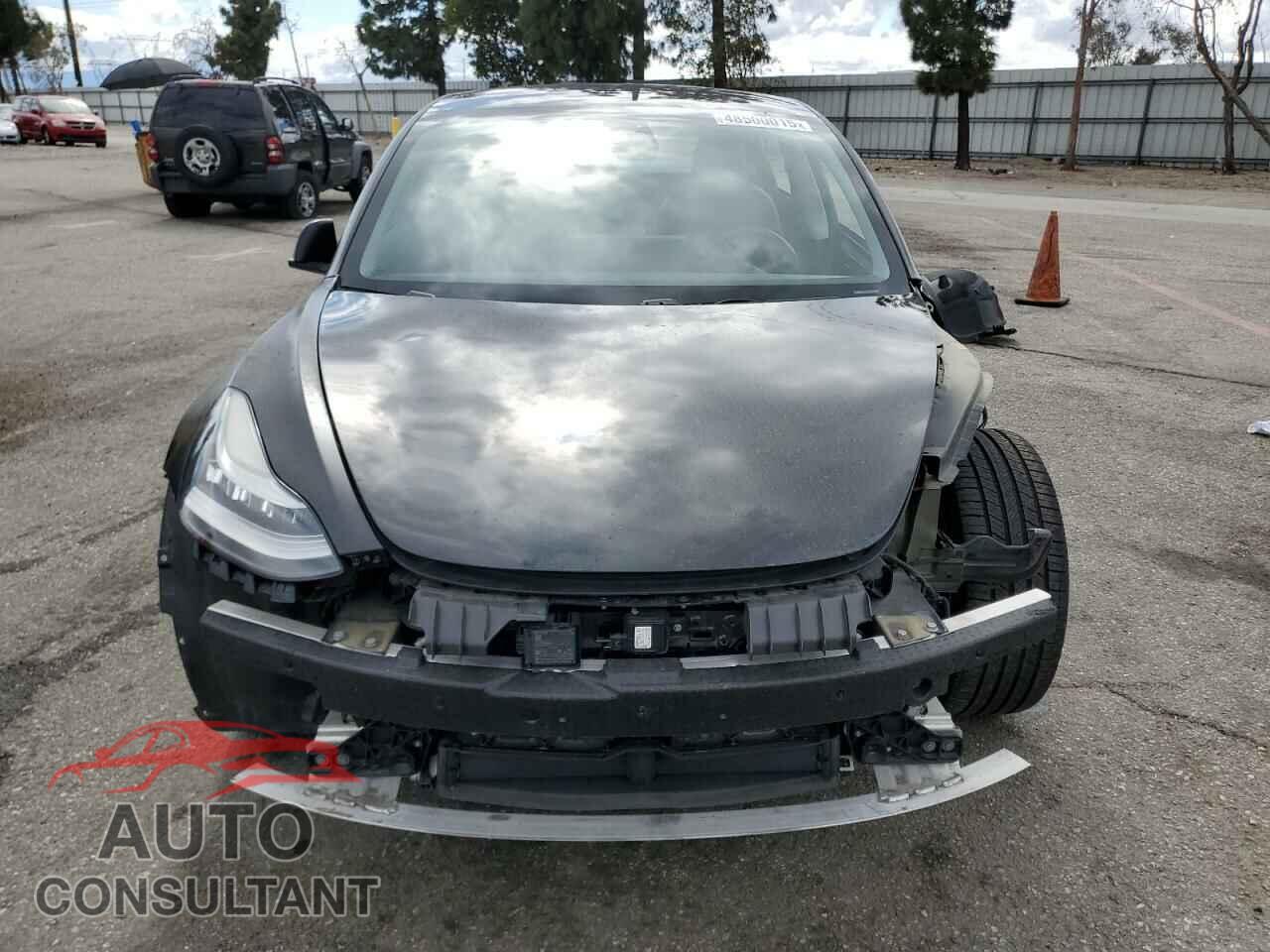 TESLA MODEL 3 2018 - 5YJ3E1EA0JF060420