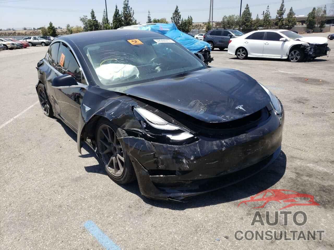 TESLA MODEL 3 2018 - 5YJ3E1EA1JF151857
