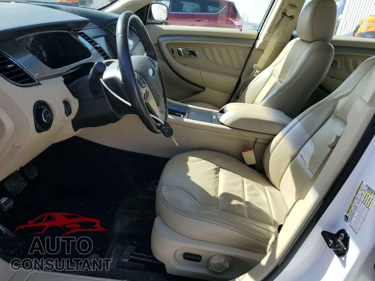 FORD TAURUS 2013 - 1FAHP2E84DG111713
