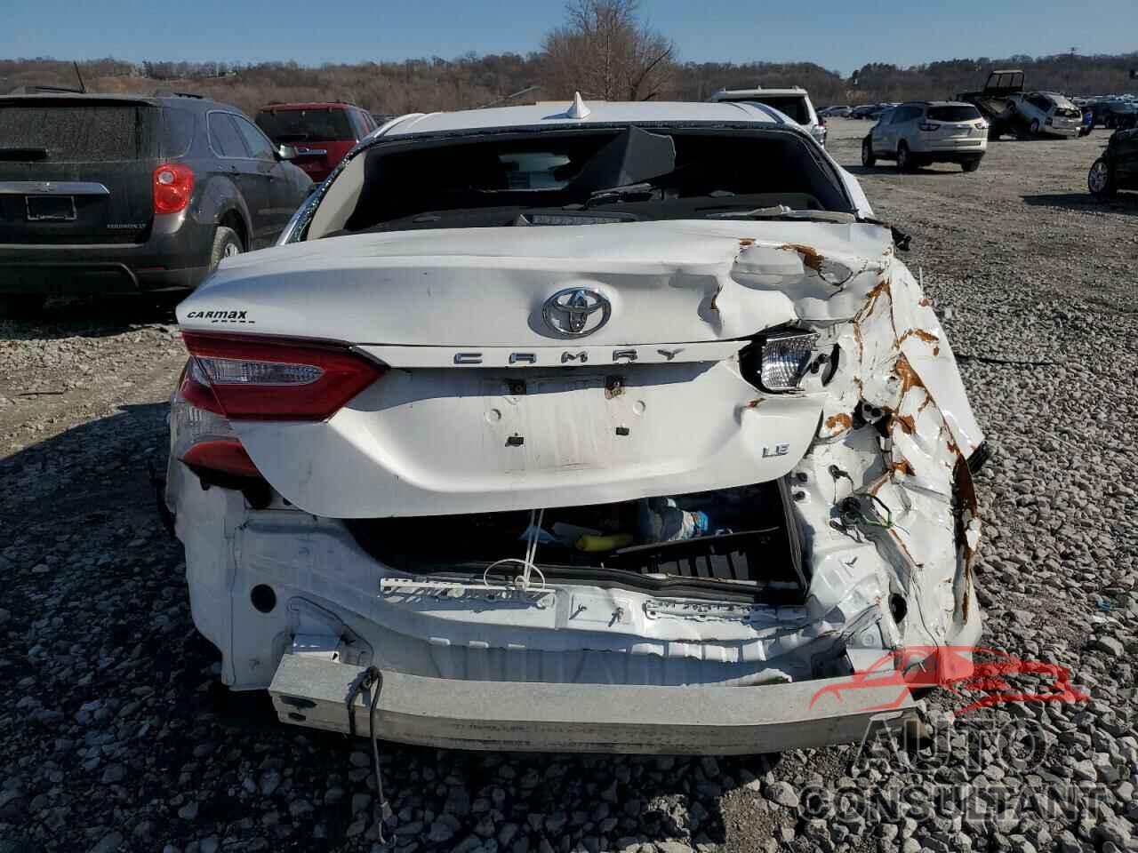TOYOTA CAMRY 2019 - 4T1B11HK1KU269228