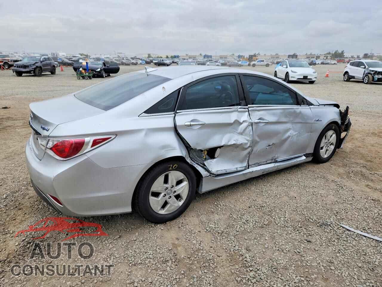 HYUNDAI SONATA 2012 - KMHEC4A4XCA045592