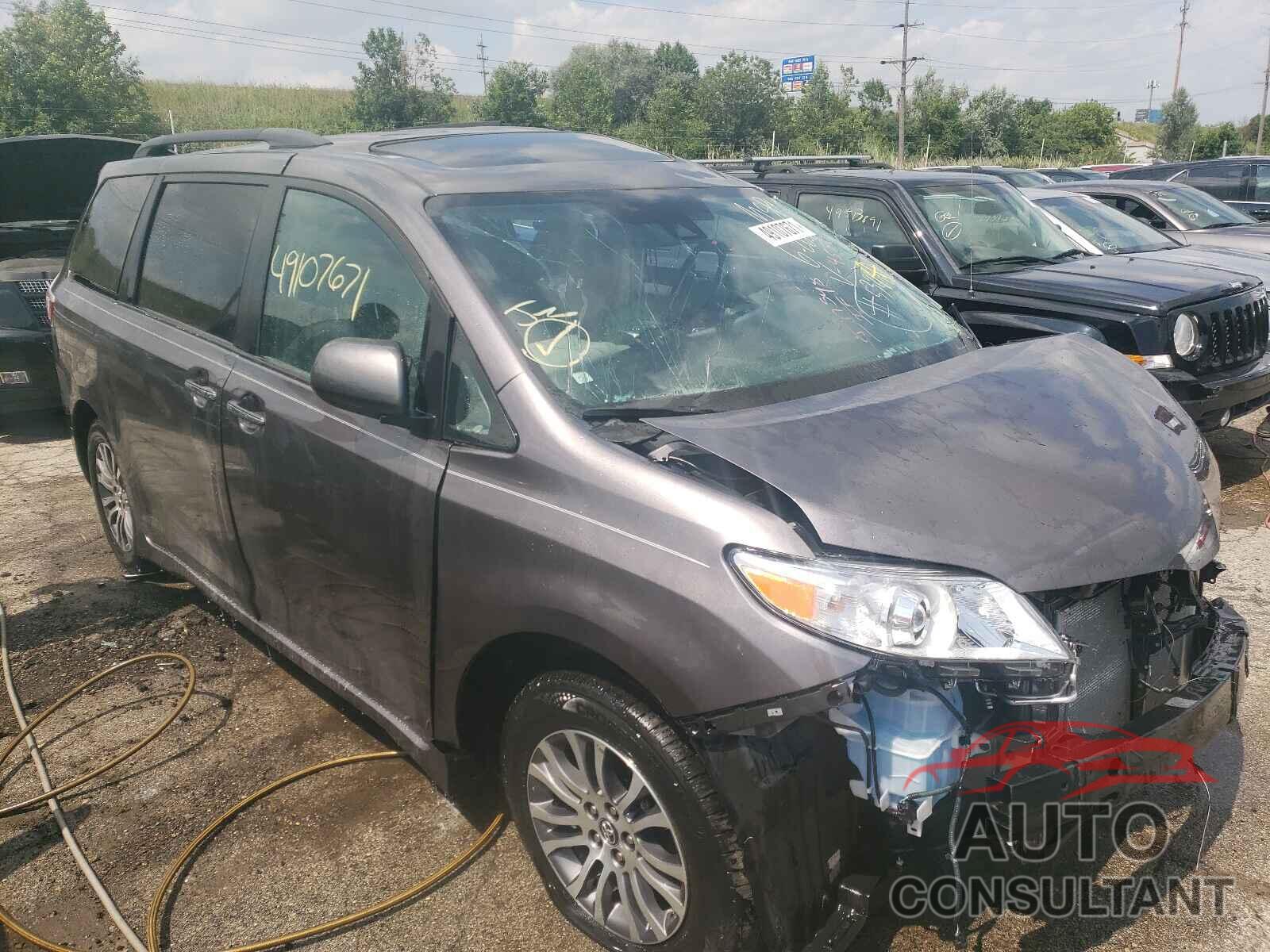 TOYOTA SIENNA 2019 - 5TDYZ3DC7KS994550