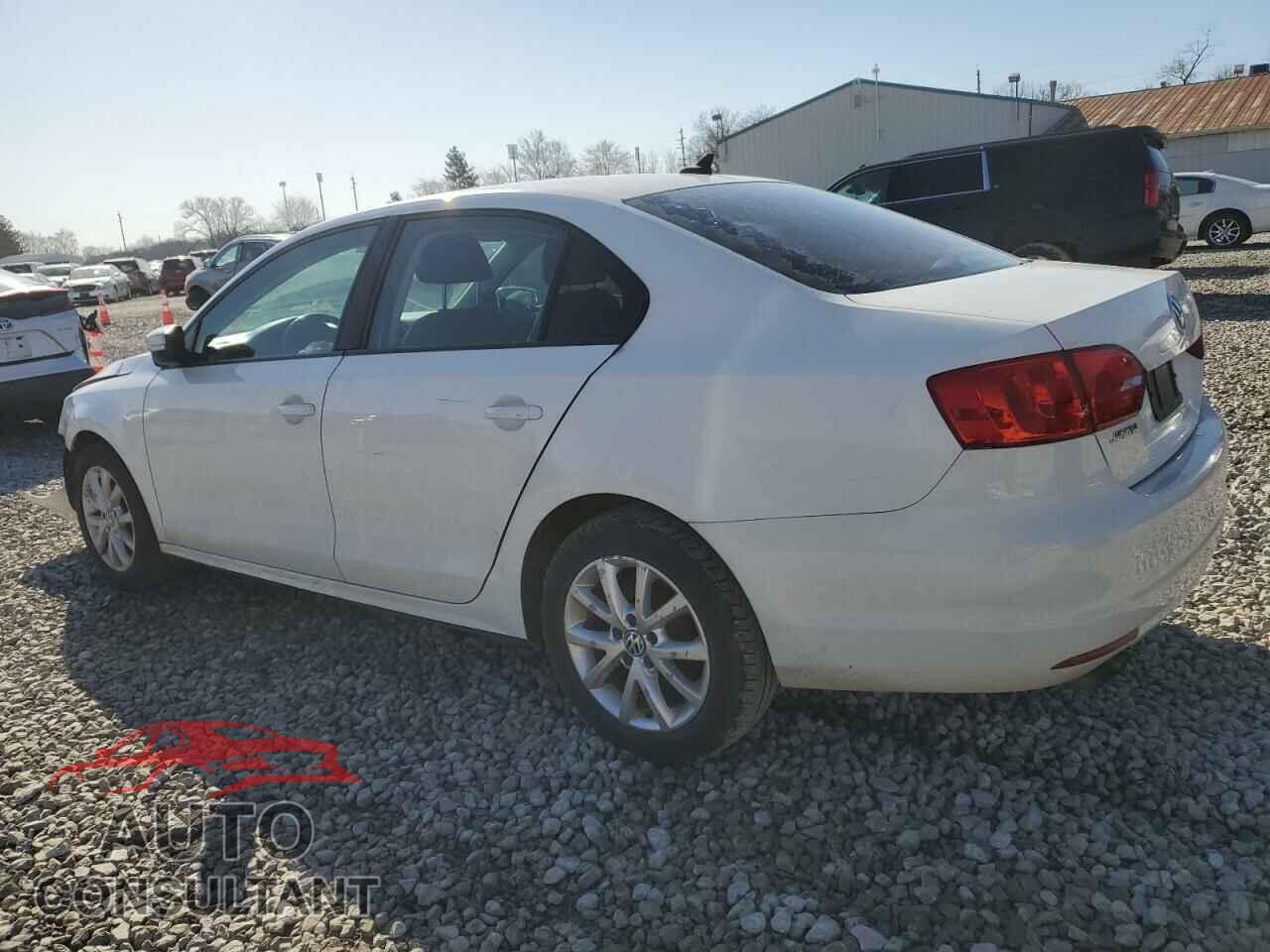 VOLKSWAGEN JETTA 2011 - 3VWDZ7AJ2BM329562