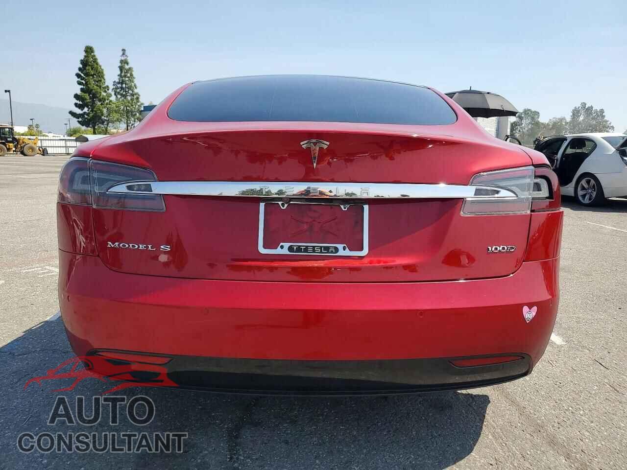 TESLA MODEL S 2019 - 5YJSA1E28KF302548