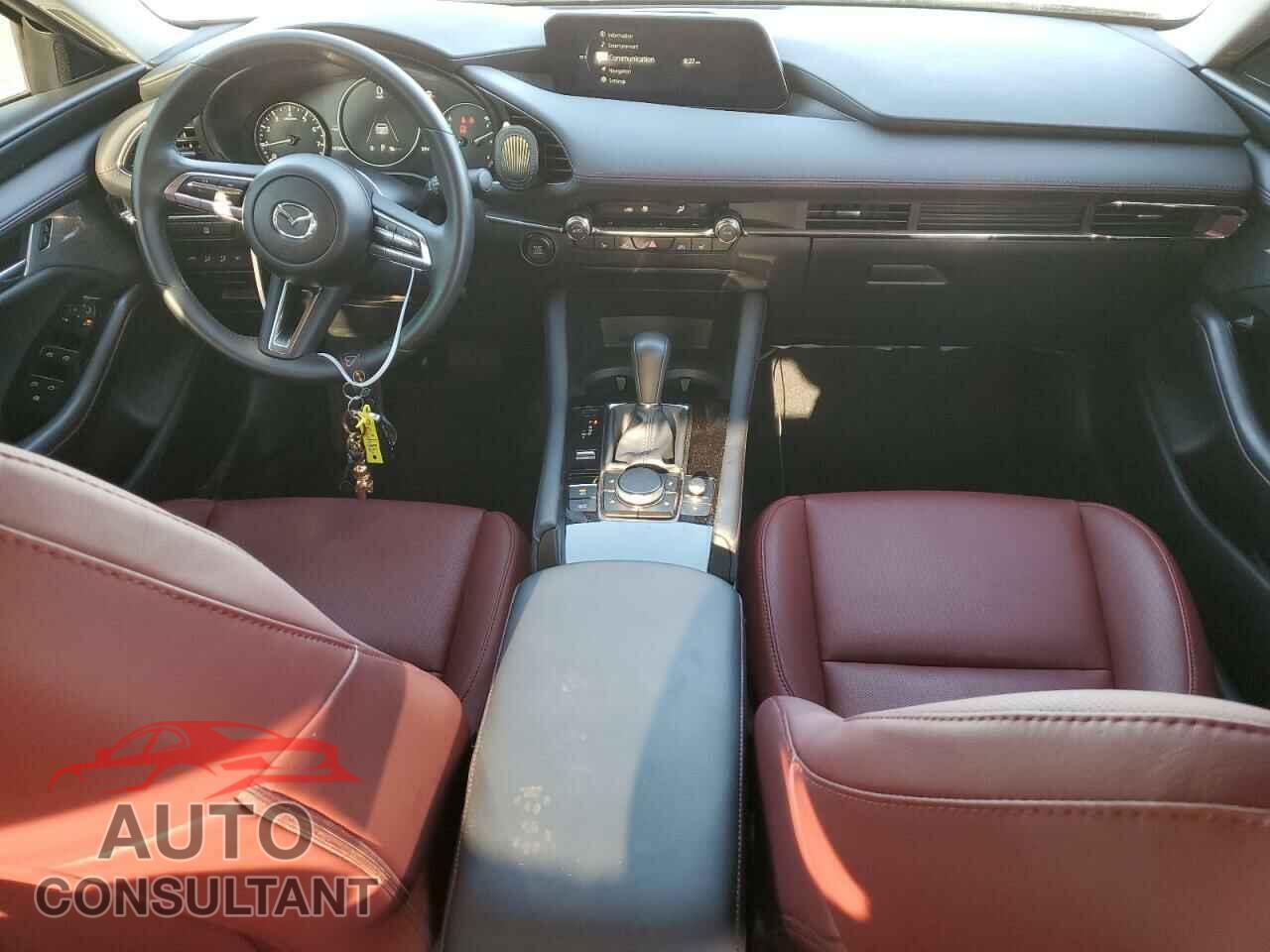 MAZDA 3 2023 - 3MZBPACM8PM384252