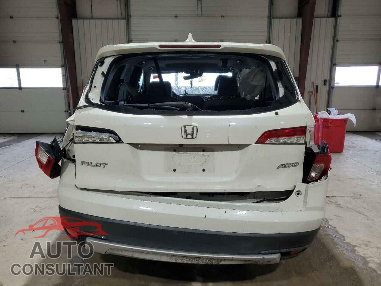 HONDA PILOT 2019 - 5FNYF6H53KB076210