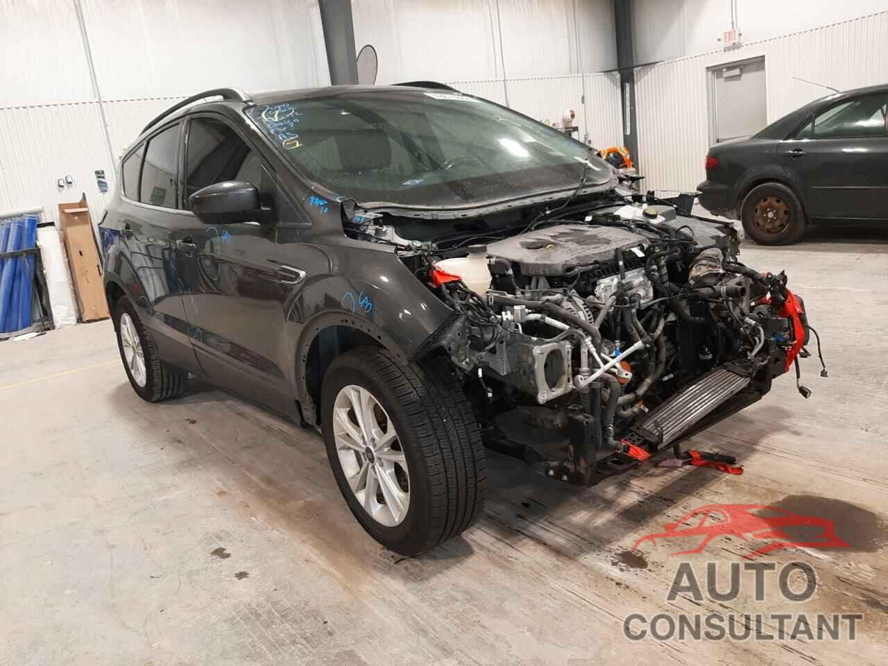 FORD ESCAPE 2017 - 1FMCU0GD8HUC49527